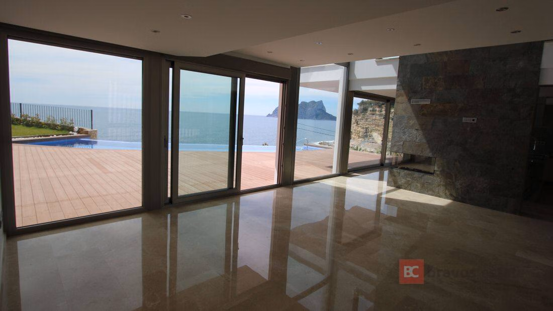 Villa Frente al Mar de 4 Dormitorios en Benissa - 9