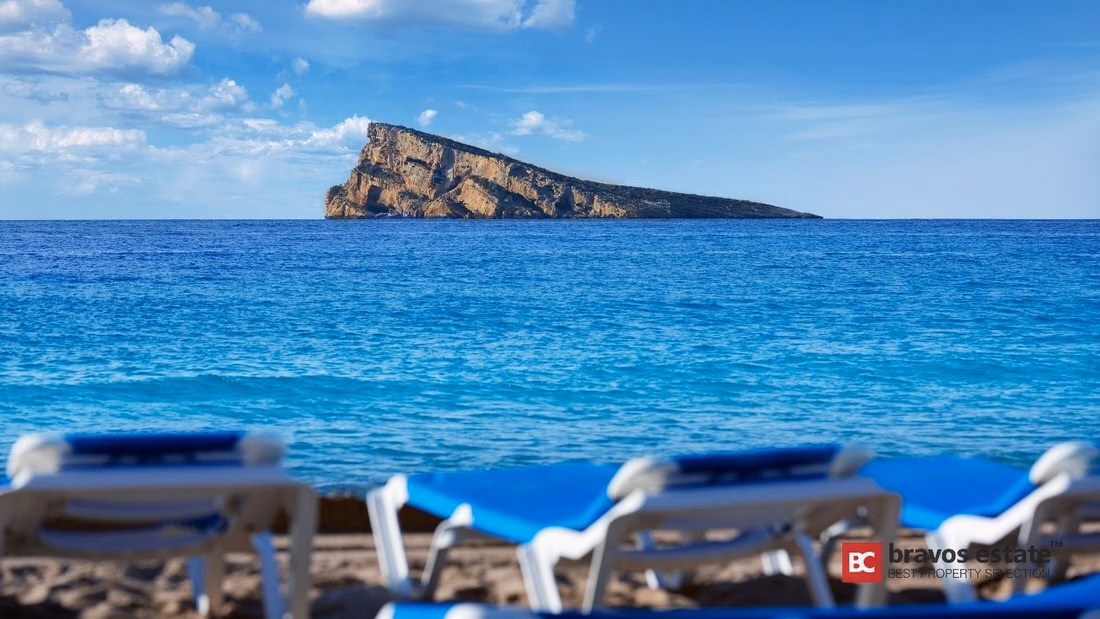Spacious 3-Bedroom Apartment in Finestrat · 183 m² - 35