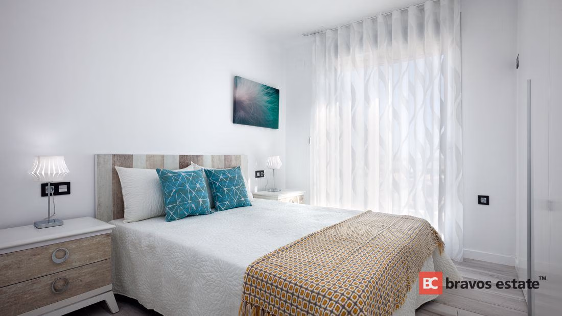 Spacious 3-Bedroom Villa in Cabo Roig - 15