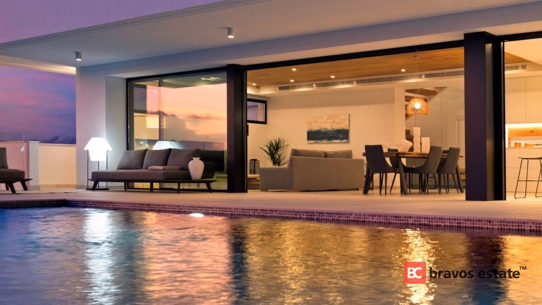 Villa De Lujo de 4 Dormitorios en Cumbre del Sol - 4