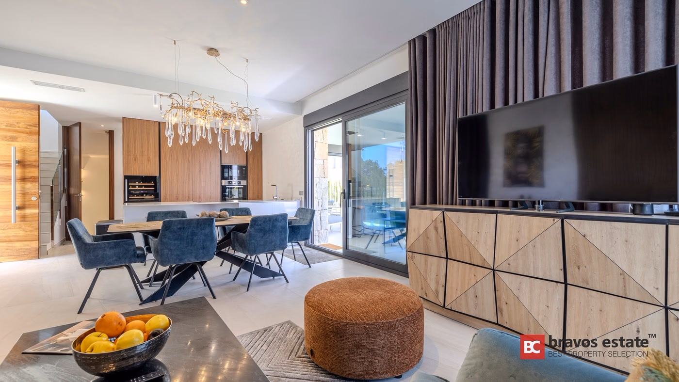 Просторная вилла, 4 спальни в Финестрате - 3