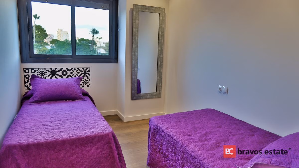 Apartamento Cerca del Mar de 2 Dormitorios en Playa de San Juan - 12