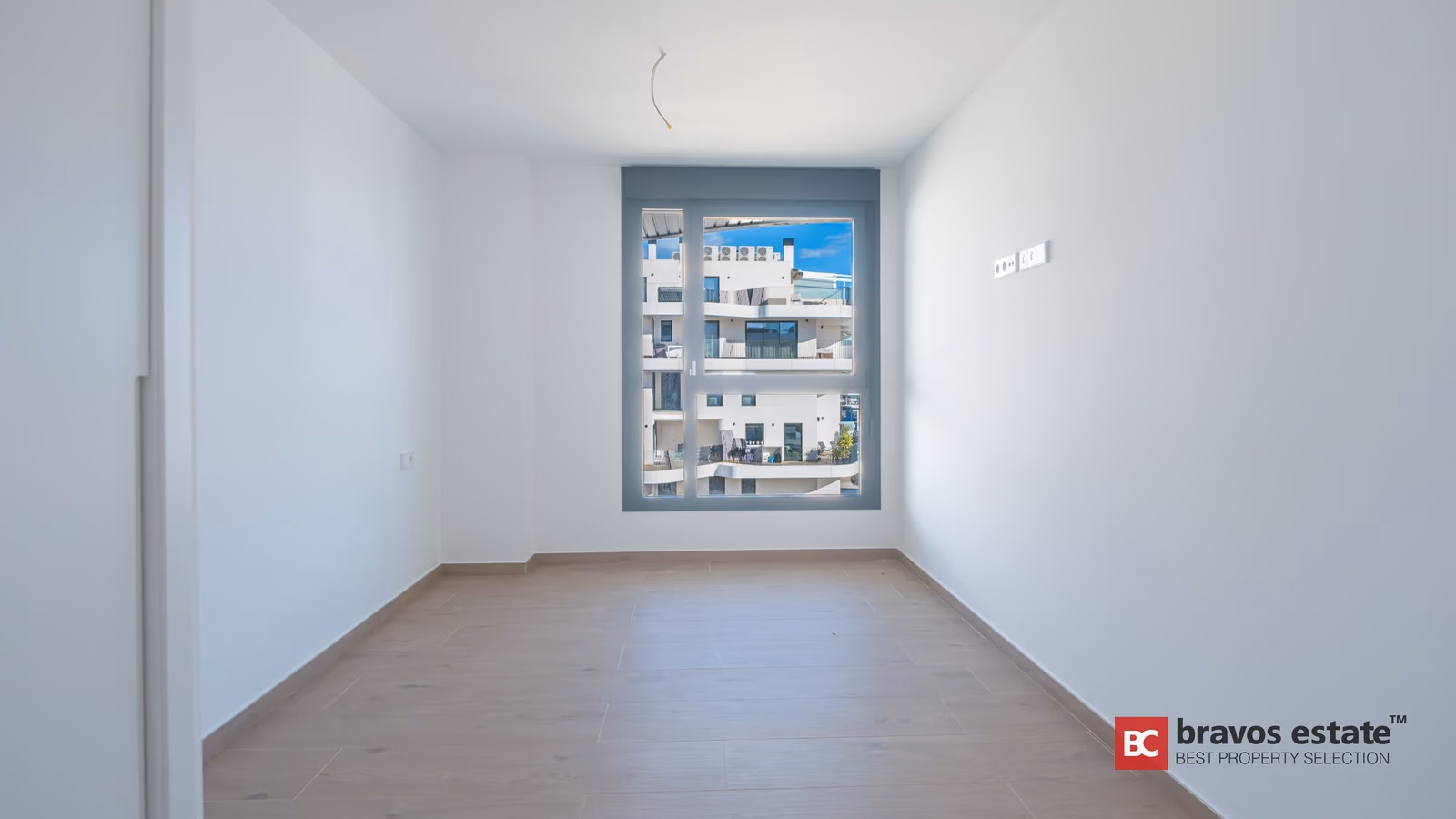 Apartamento Frente al Mar de 3 Dormitorios en Villajoyosa - 11