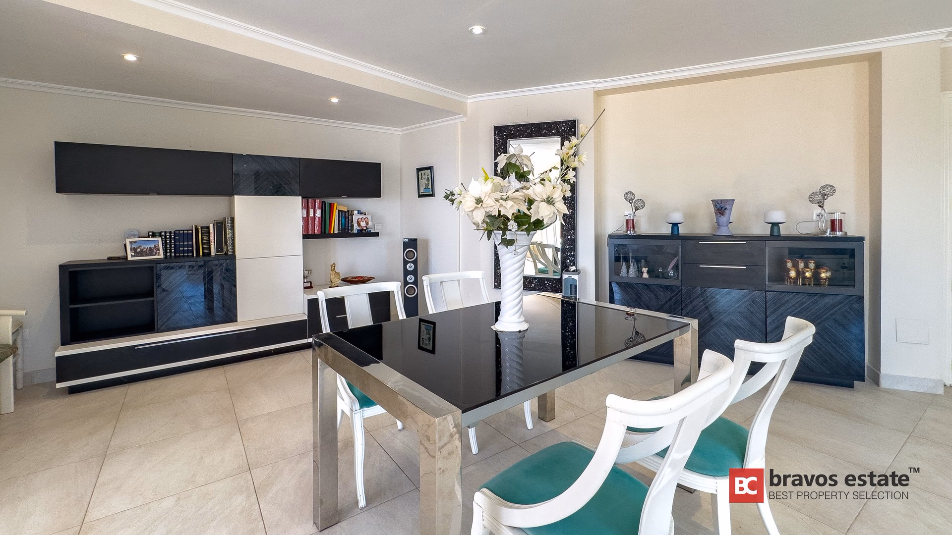 Villa Espaciosa de 5 Dormitorios en El Campello - 12