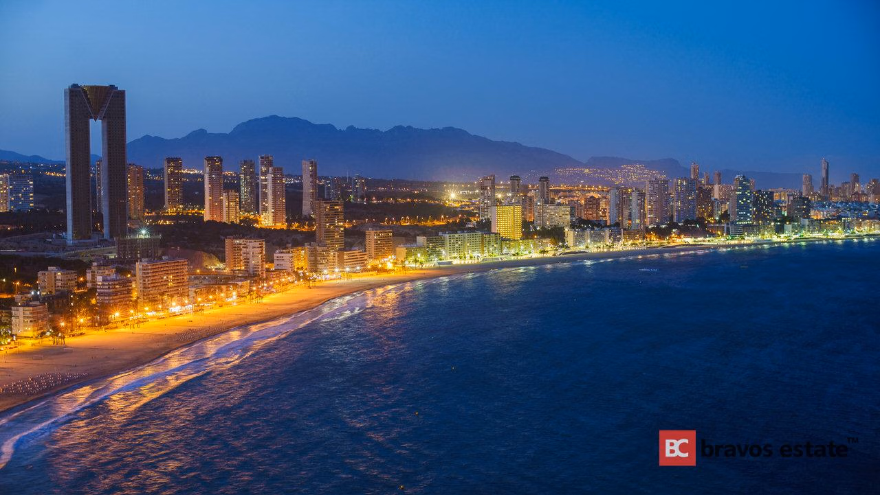 Apartamento Cerca del Mar de 3 Dormitorios en Benidorm · Ref 1619 - 14