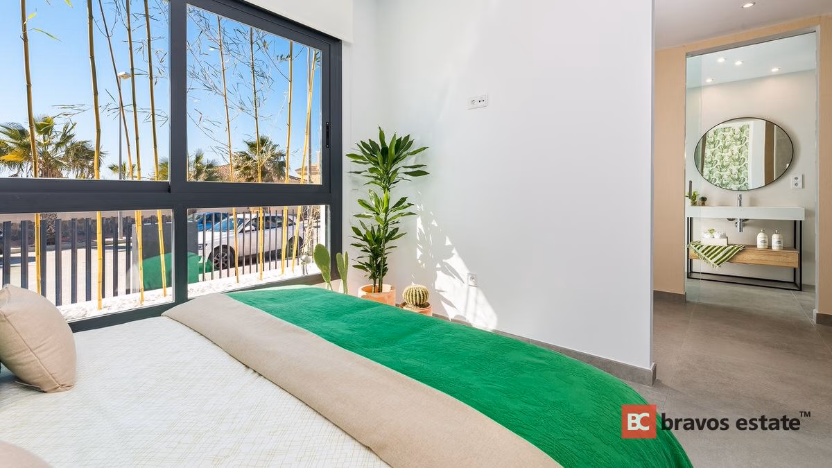 Spacious 3-Bedroom Villa in Ciudad Quesada - 9