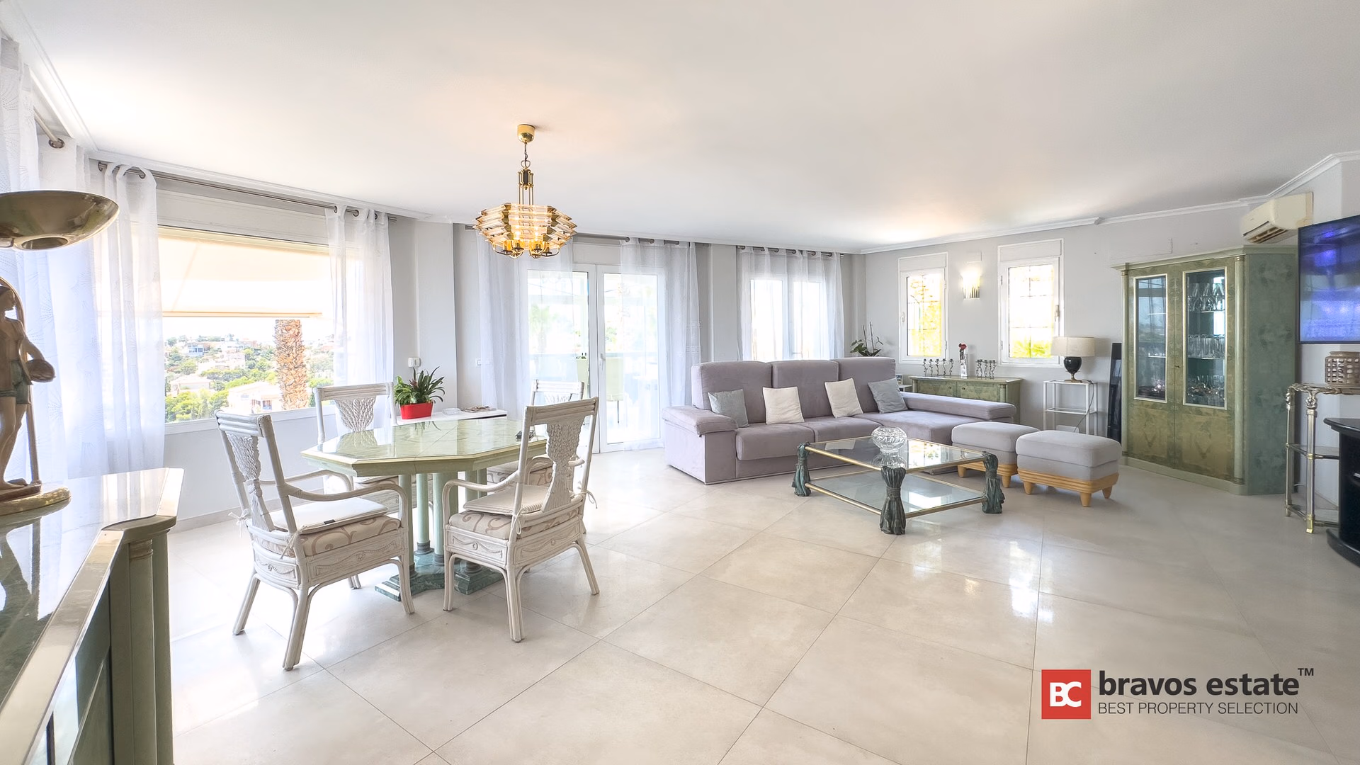 Villa Espaciosa de 5 Dormitorios en El Campello - 9