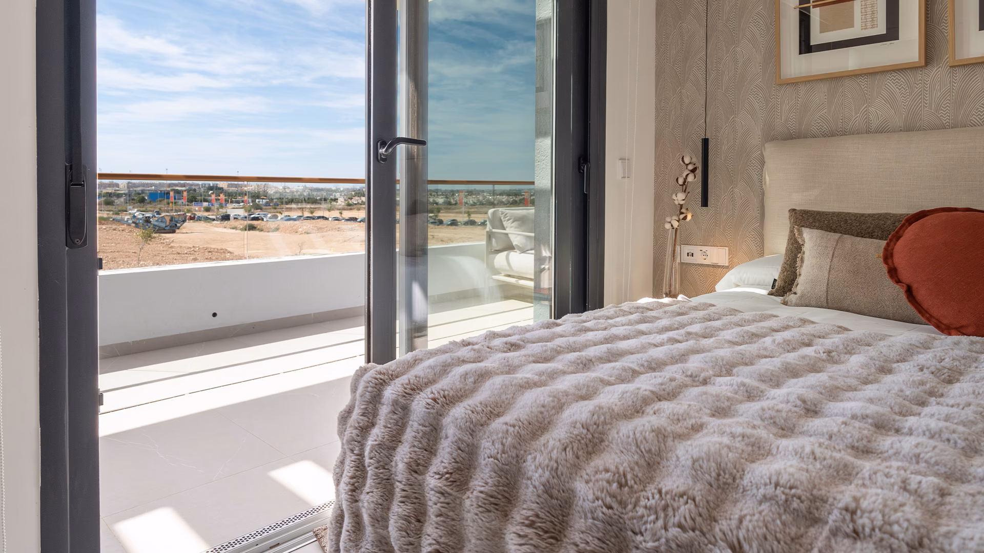 Bedroom with rooftop outlook