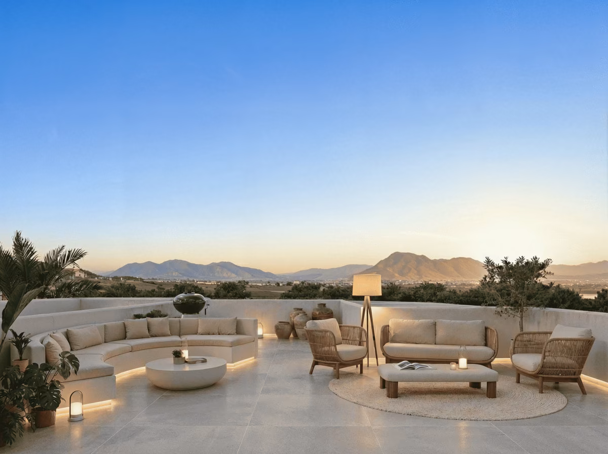 Dachsolarium in der Abenddämmerung mit Bergblick bei Larcosta Homes II, La Finca Golf