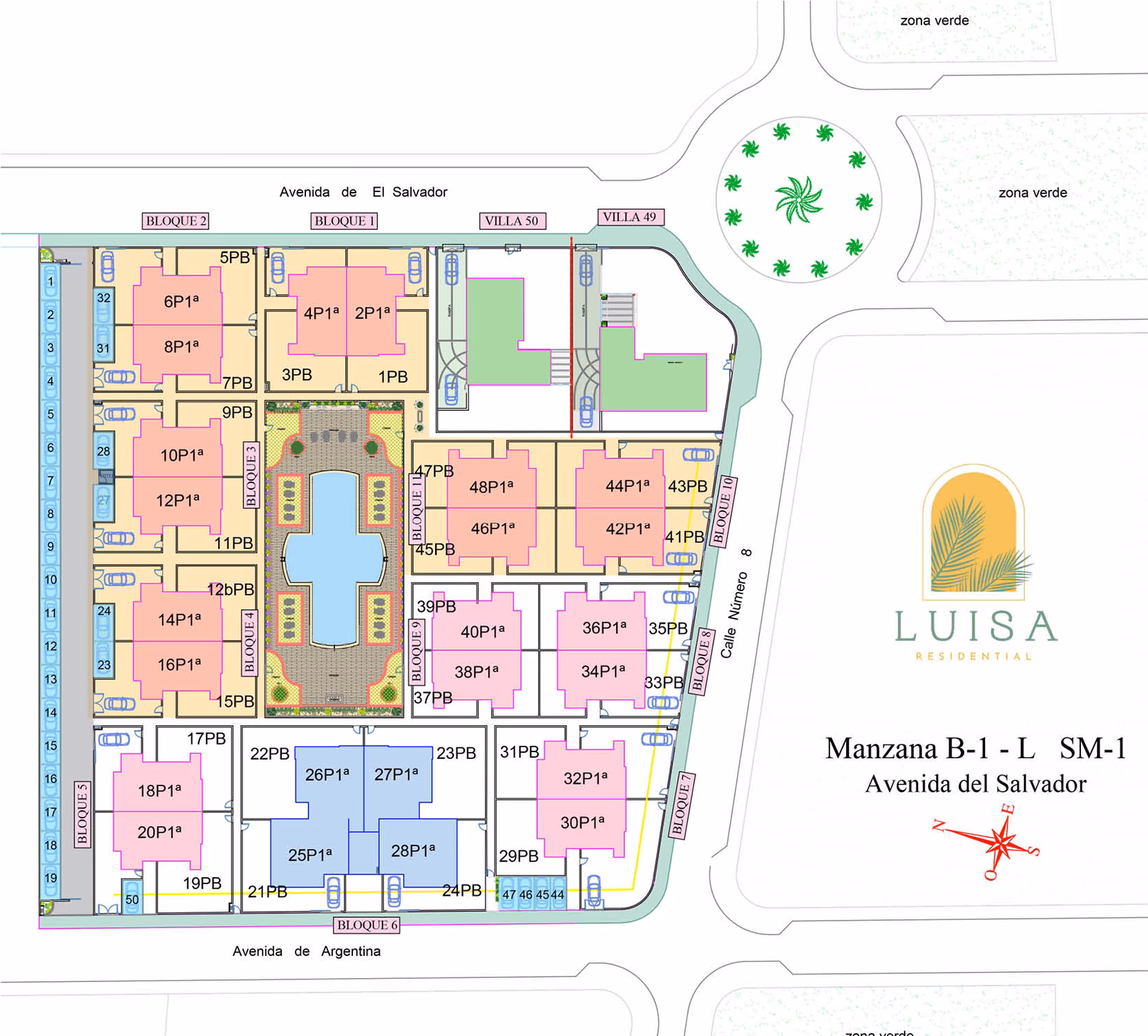 Plan de masse de Luisa Residential : immeubles à un étage de quatre appartements autour d’un jardin central avec piscine commune en forme de croix
