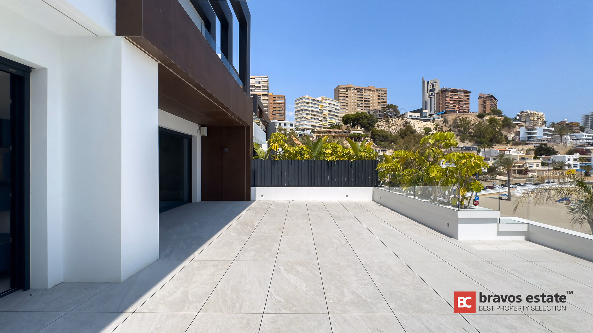 Appartement met 4 slaapkamers aan zee in Benidorm - 9