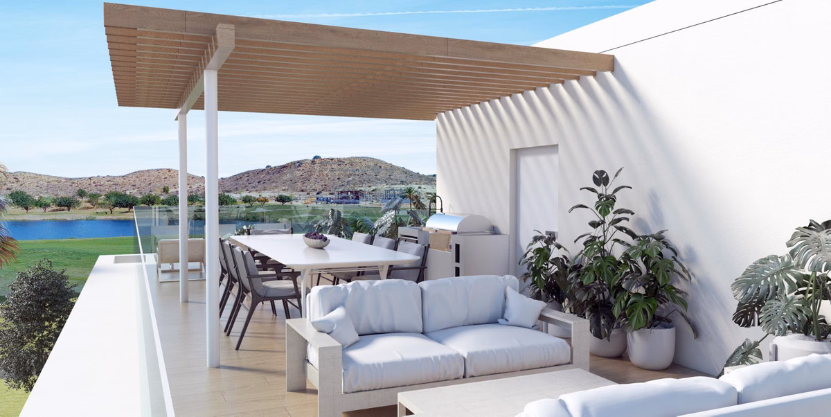 Solarium overlooking the course