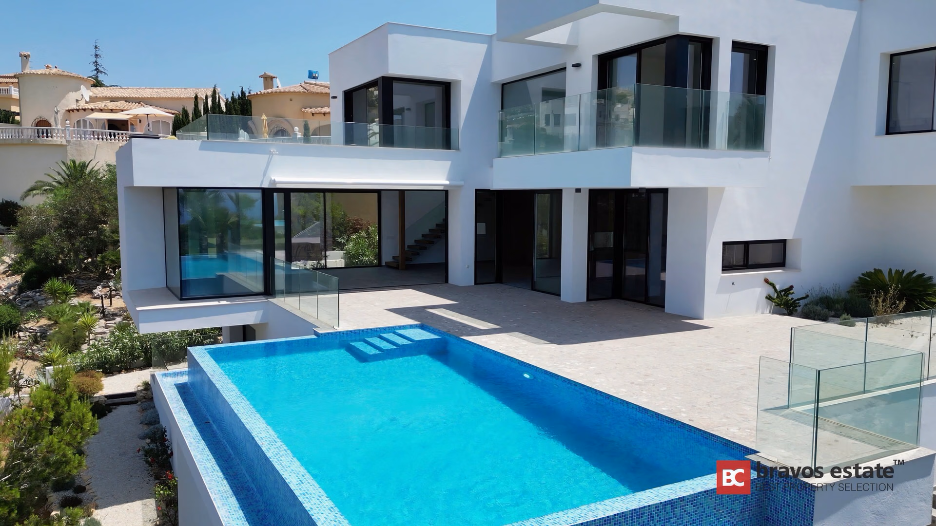 Villa De Lujo de 3 Dormitorios en Cumbre del Sol - 6