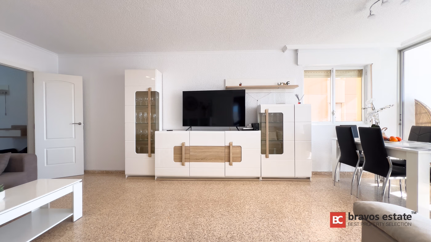 Apartamento Cerca del Mar de 3 Dormitorios en Villajoyosa · 108 m² - 10
