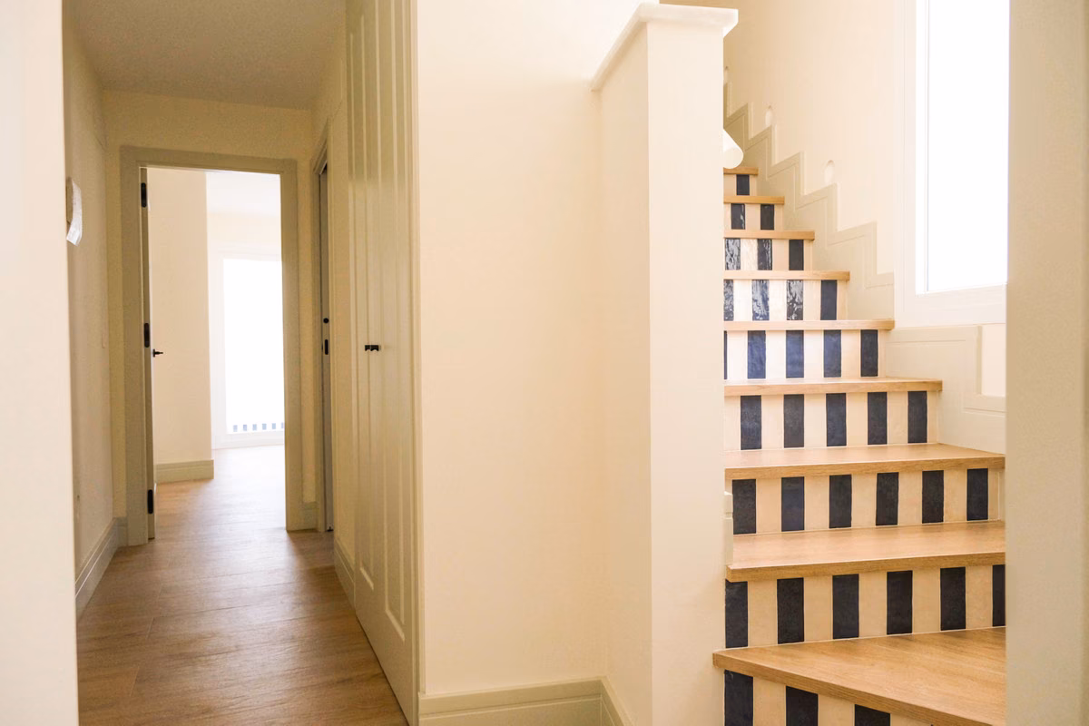 Flur und Treppe in Monte Sancha 28