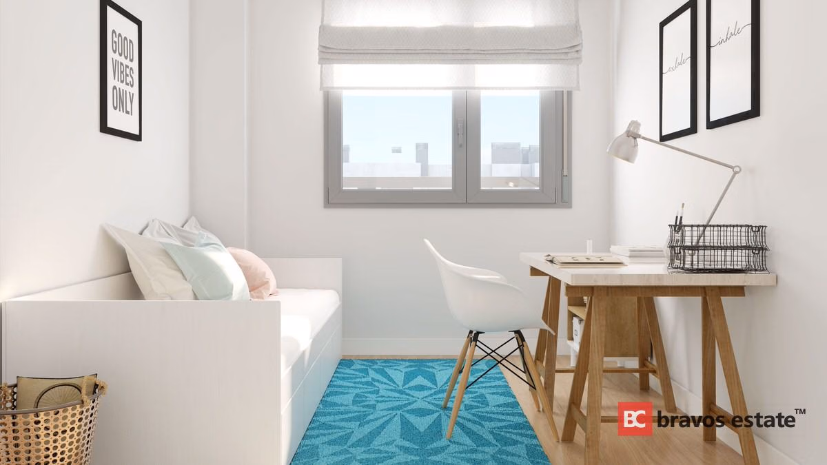 Beachside 3-Bedroom Apartment in Playa de San Juan · 109 m² - 1