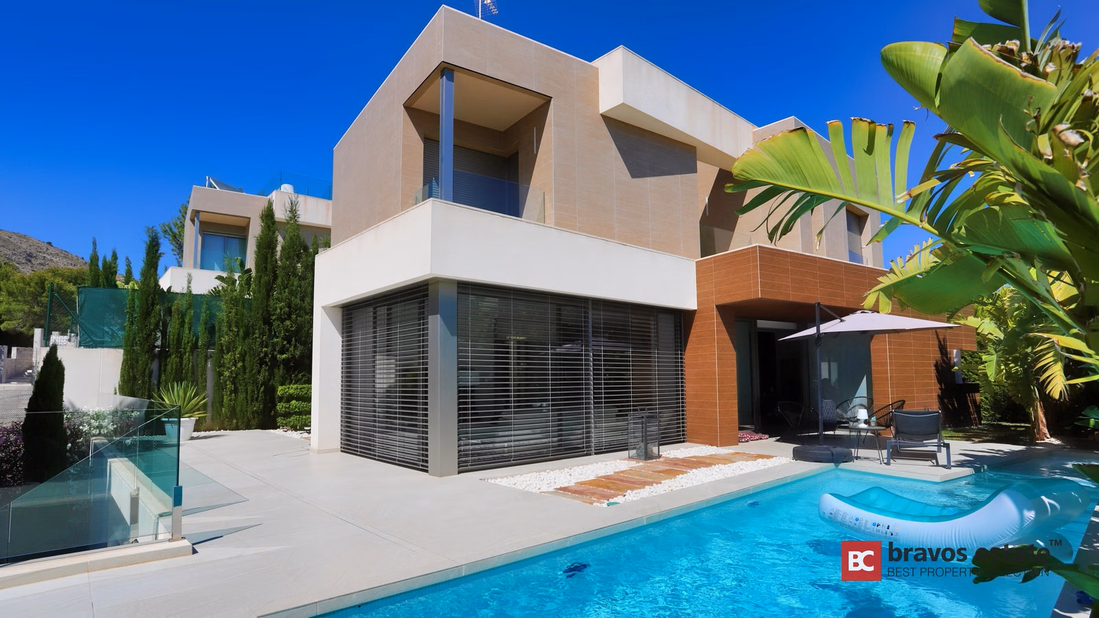 Elegant 4-Bedroom Villa in Finestrat - 3