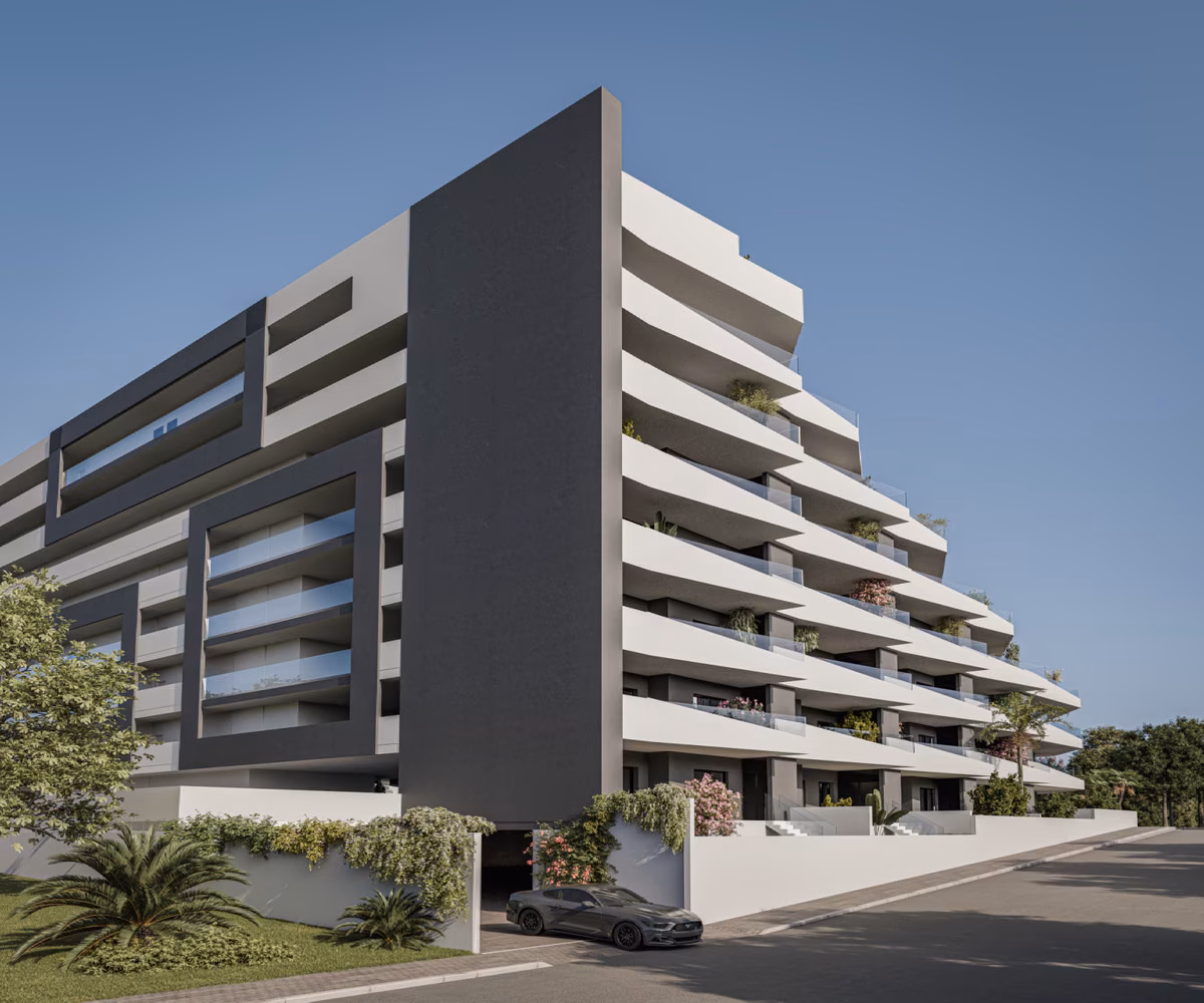 Eckfassade mit gestaffelten Terrassen
