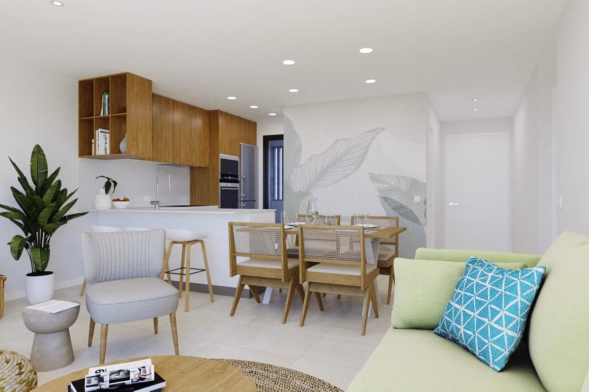 Cocina con estantes de madera y mesa de comedor junto al salón en Nature Views