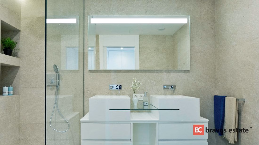 Spacious 3-Bedroom Apartment in Cumbre del Sol - 1