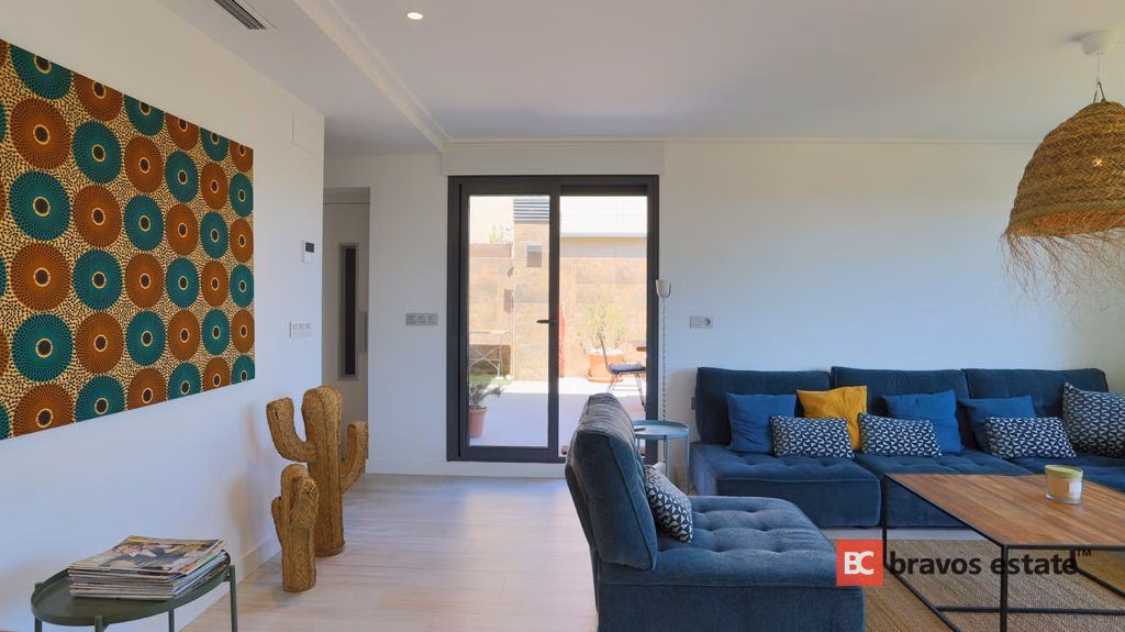 Seafront 3-Bedroom Bungalow in El Campello - 17