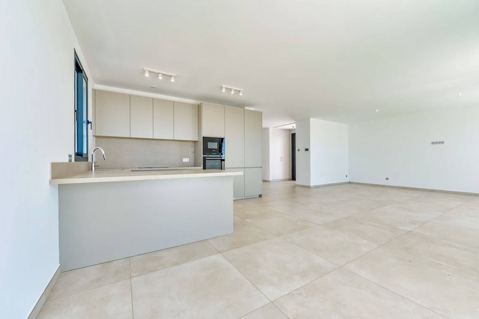 Villa Rey Luis I 44 — Sierra Cortina, Finestrat 5