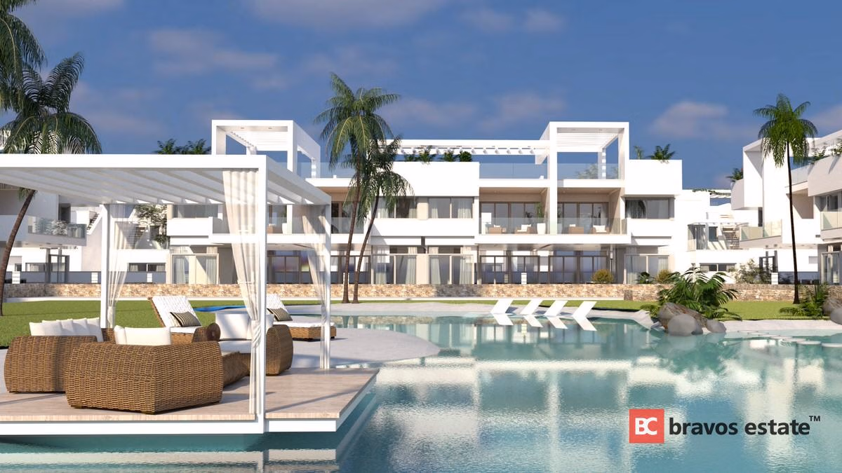Новое бунгало, 2 спальни в Торревьехе · 131 m² - 1