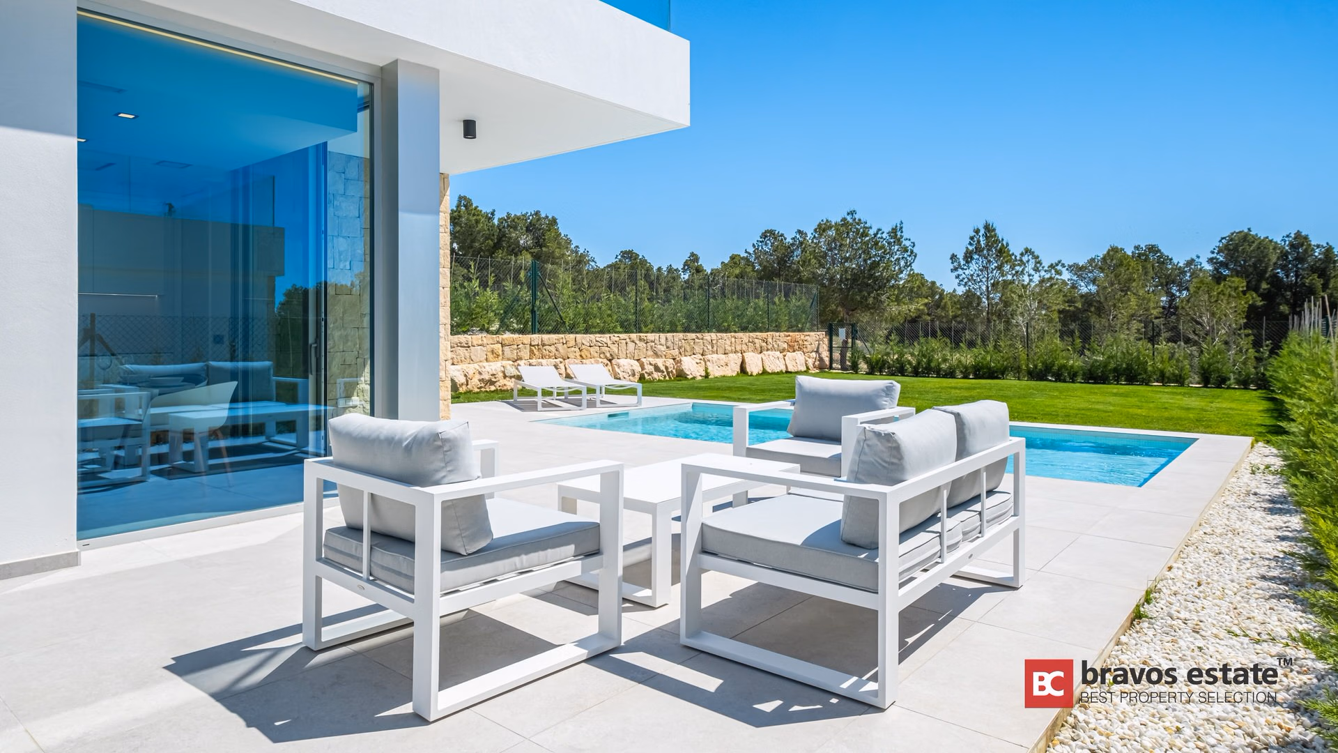 Villa de Obra Nueva de 3 Dormitorios en Finestrat - 2