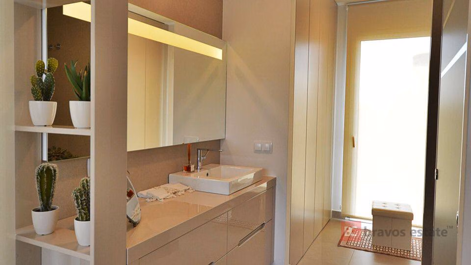 New Build 3-Bedroom Villa in Las Colinas · 140 m² - 12