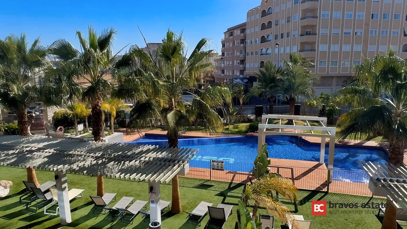 Seafront 2-Bedroom Apartment in El Campello - 5