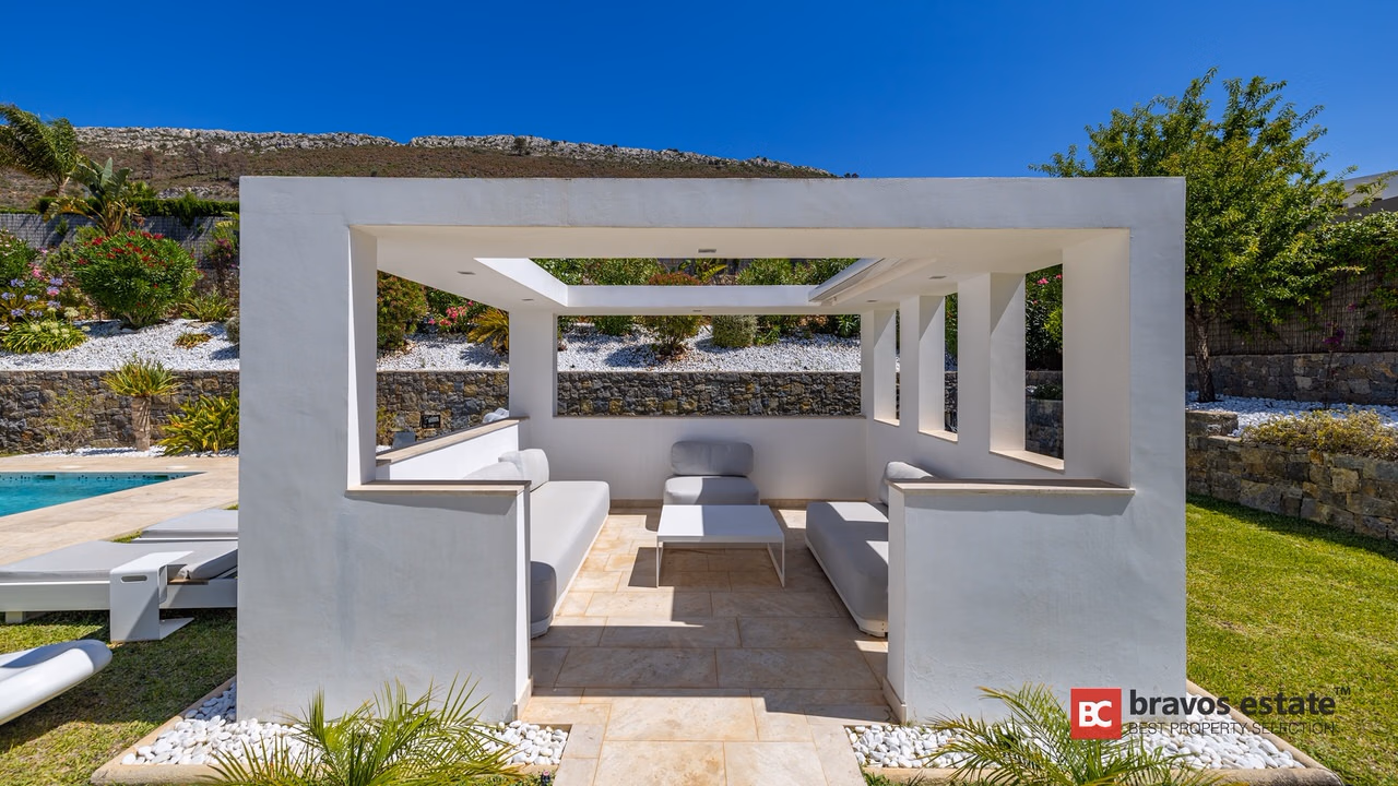 Luxe villa met 5 slaapkamers in Javea - 10