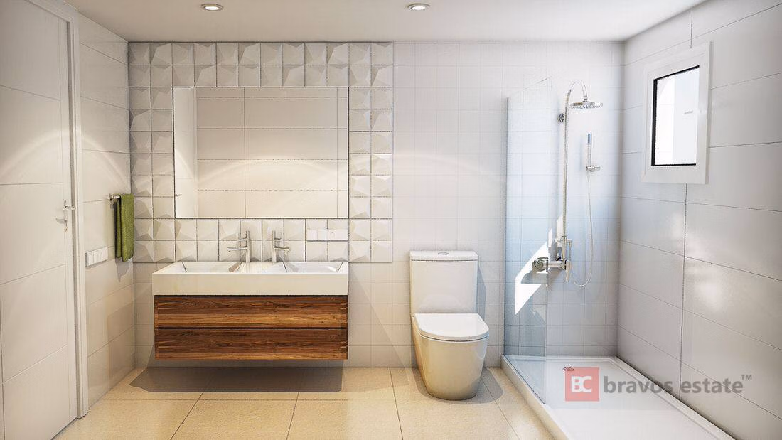 Seafront 3-Bedroom Apartment in Punta Prima - 3