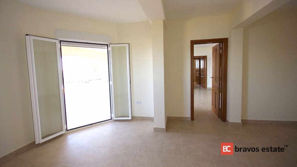 Beachside 3-Bedroom Villa in Cumbre del Sol - 10
