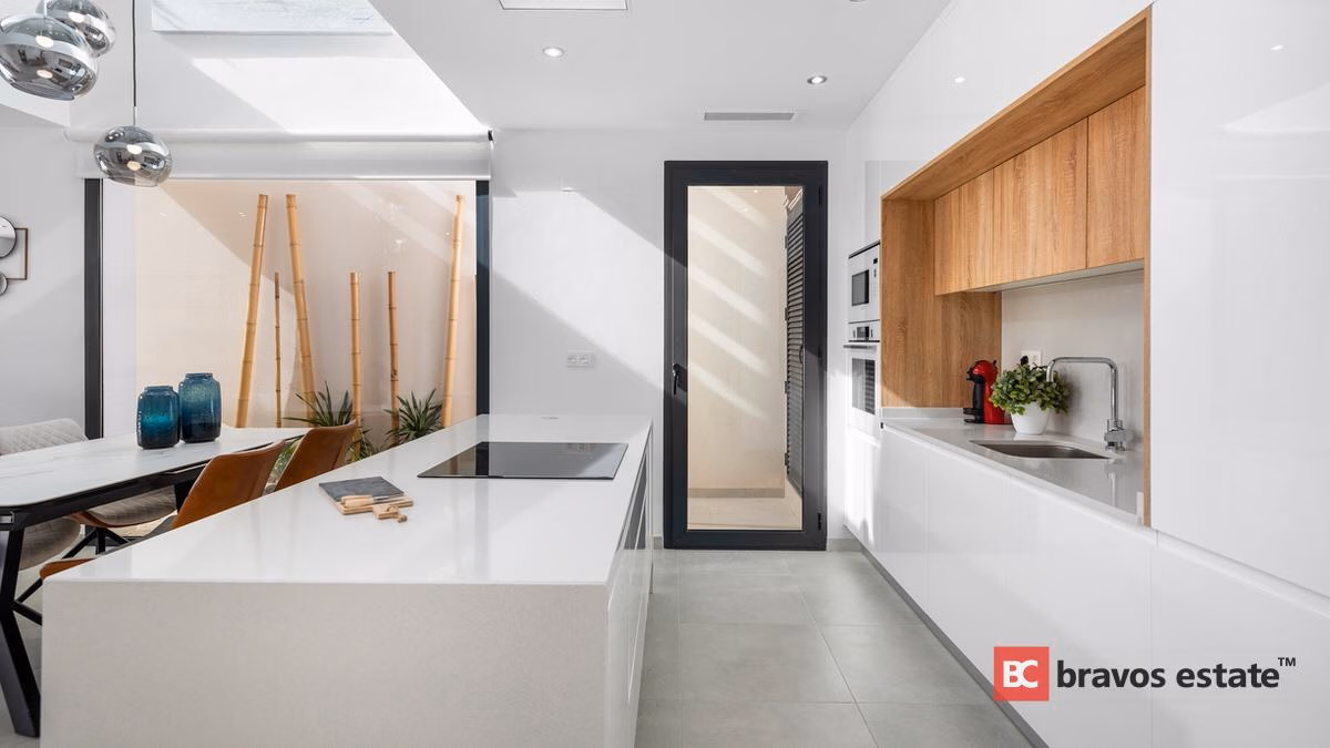 Nieuwbouw villa met 3 slaapkamers in Torrevieja - 10