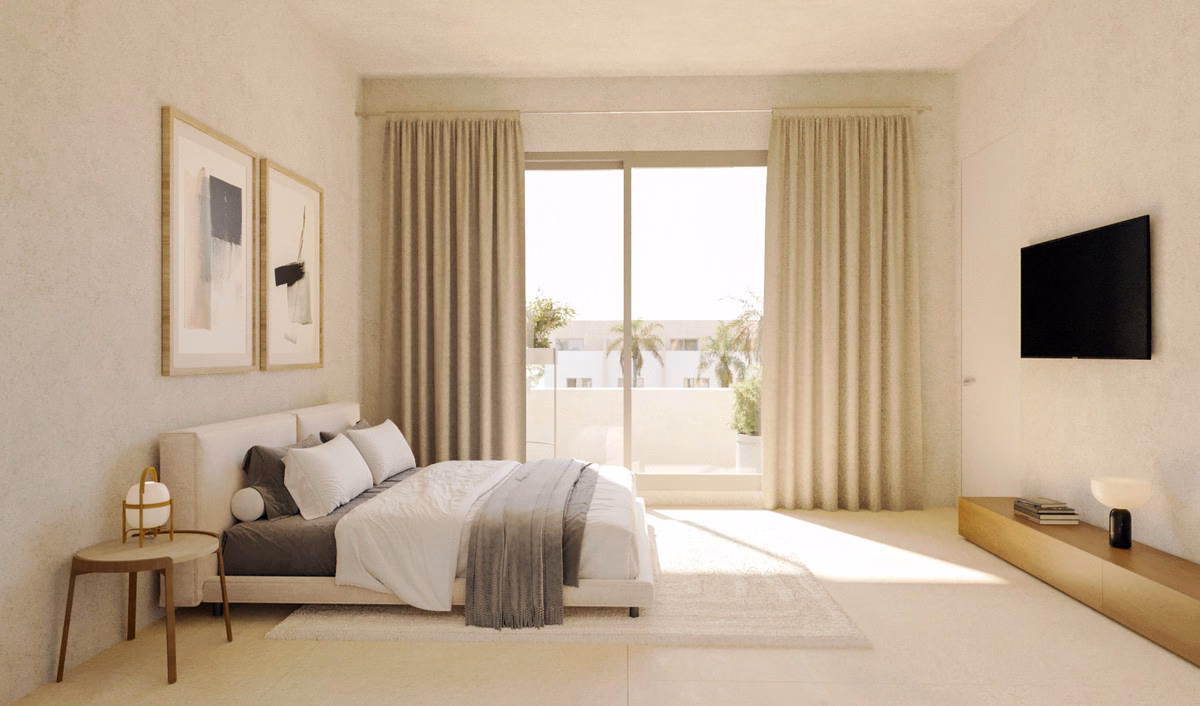 Bedroom with terrace door in a Residencial Vernissa house