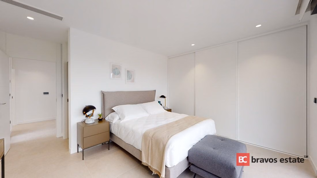 Villa de Obra Nueva de 3 Dormitorios en Finestrat · 242 m² - 16