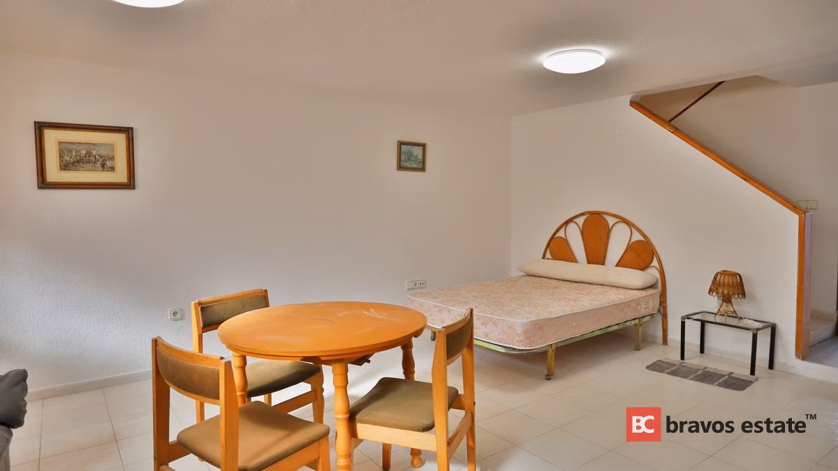 Seafront 6-Bedroom Bungalow in El Campello - 16