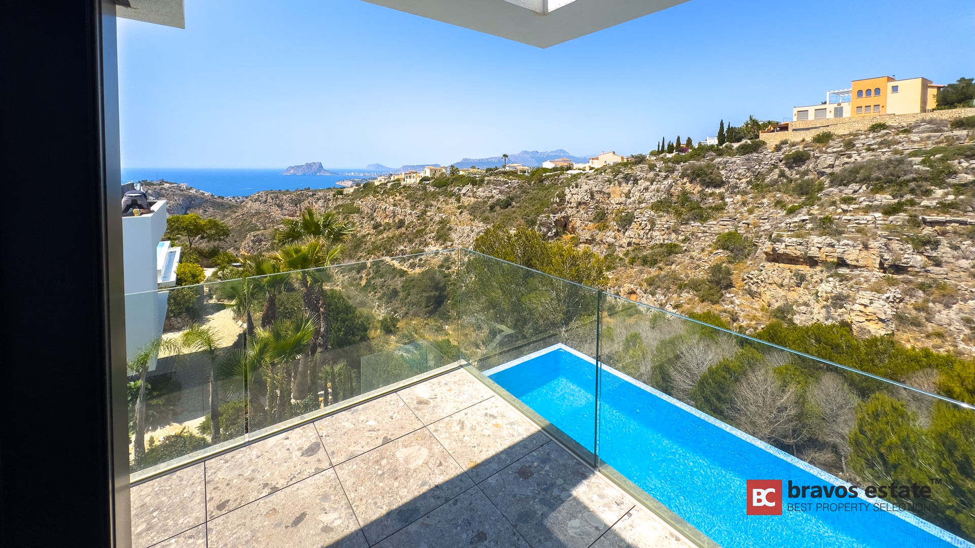 Villa De Lujo de 3 Dormitorios en Cumbre del Sol - 31