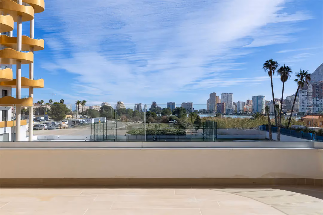 Entree van de modelwoning in Salinas Tower