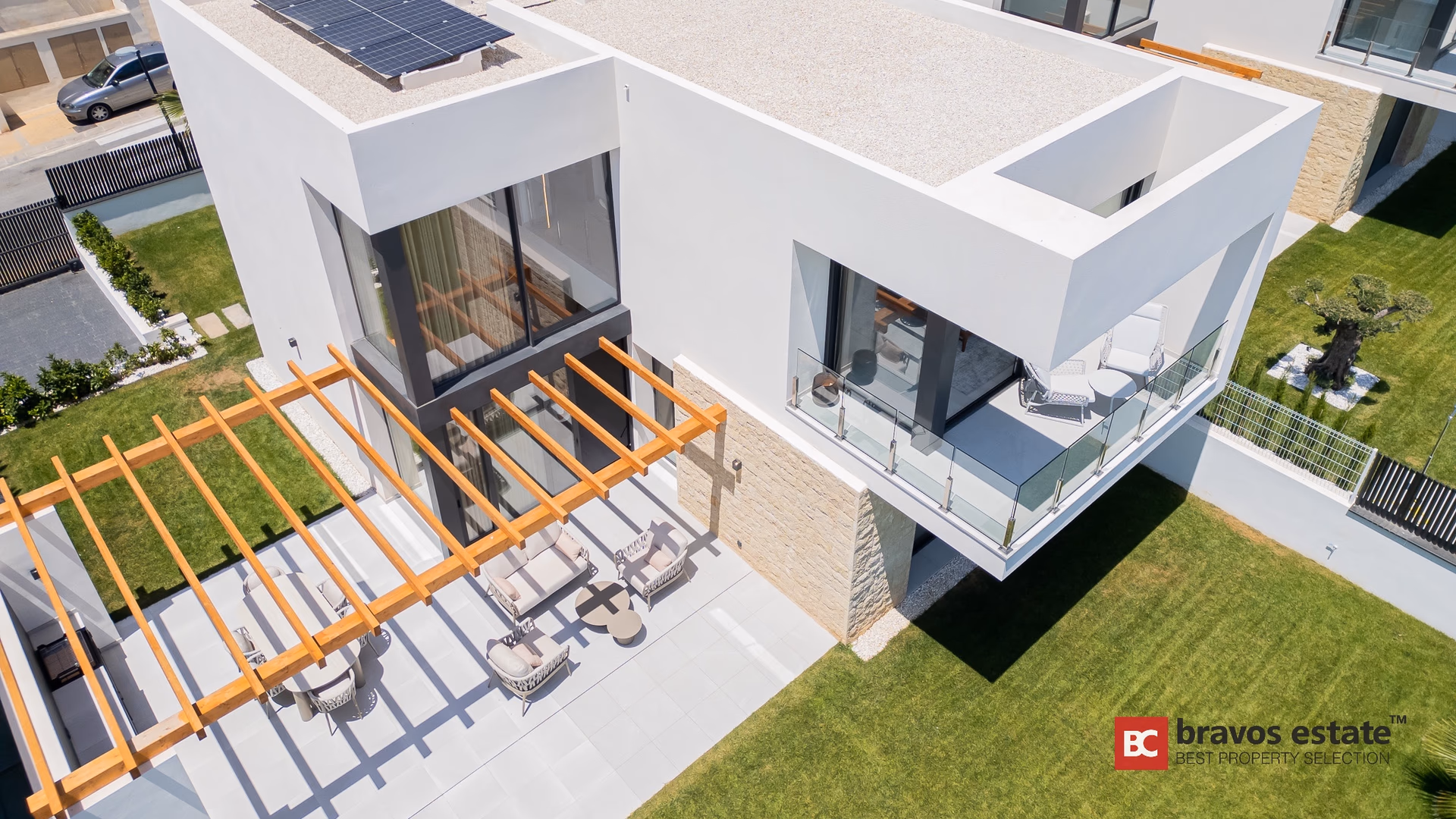 Moderne Architektur der Villa Sea View in Finestrat
