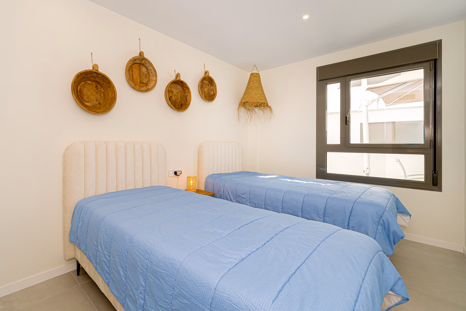 Apartamento esquinero con terraza y jardín de 106 m² — Seascape Resort, Finestrat - 27