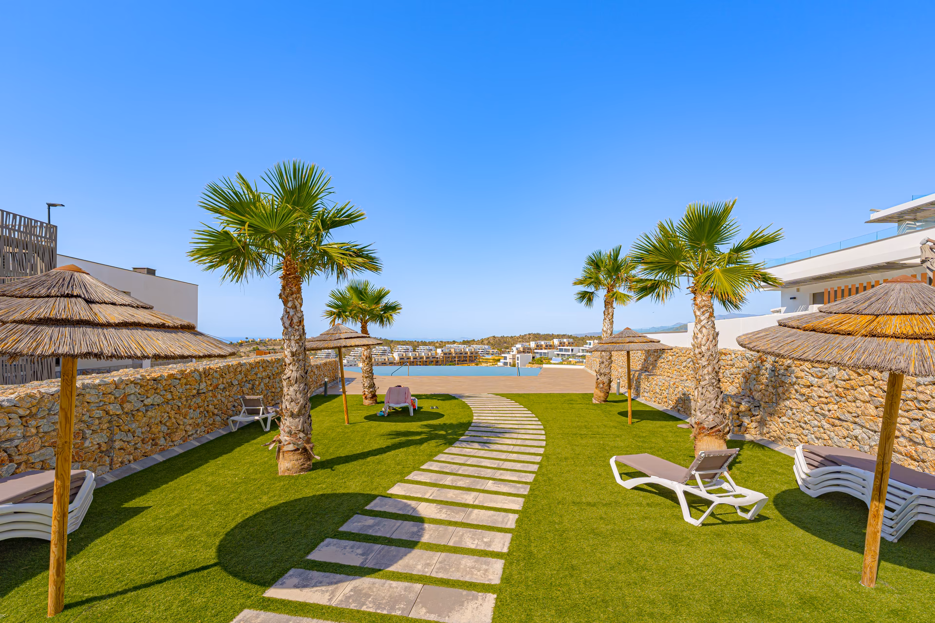 Apartamento esquinero con terraza y jardín de 106 m² — Seascape Resort, Finestrat - 34