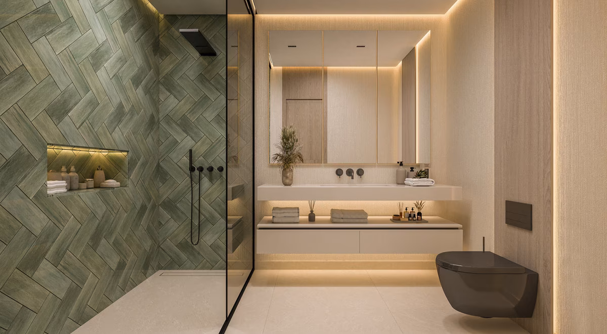 Salle de bains avec douche carrelée de vert