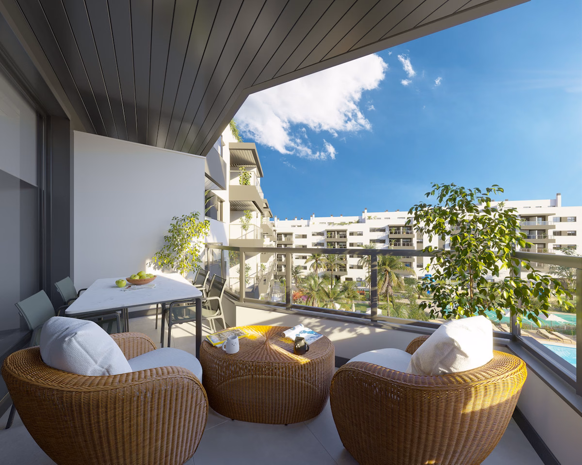 Piscina comunitaria y terraza