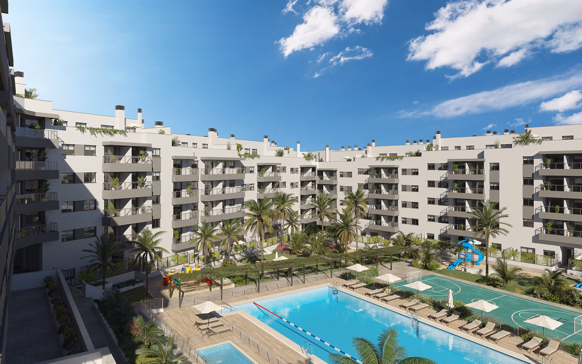 Piscina comunitaria y terraza