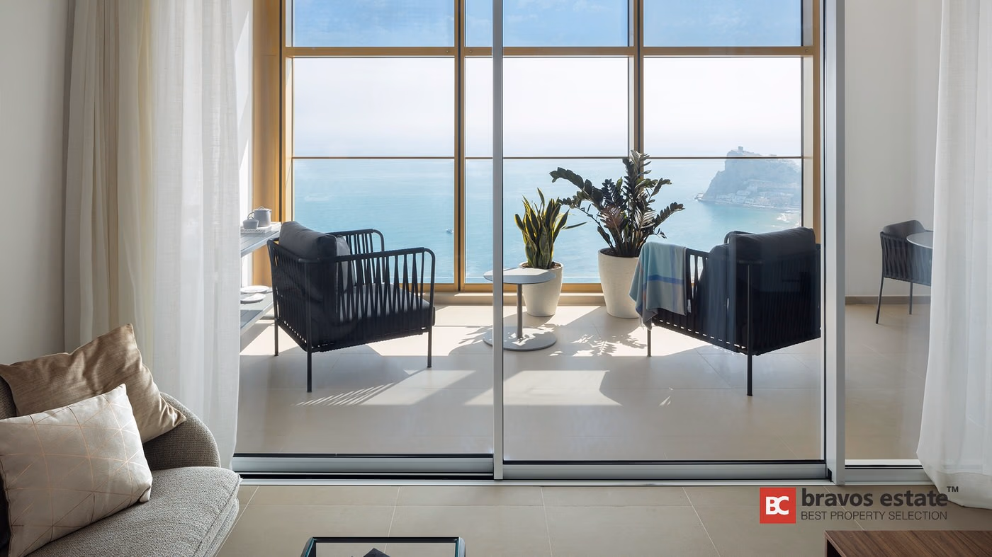 Apartamento Cerca del Mar de 2 Dormitorios en Benidorm - 1