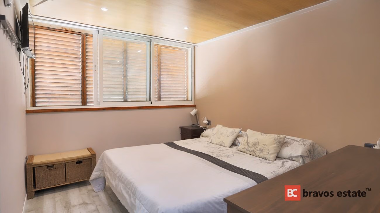 Apartamento Cerca del Mar de 3 Dormitorios en Playa de San Juan - 4