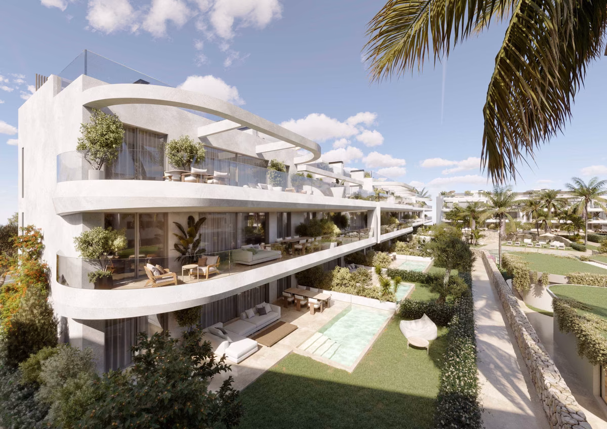 The Palms at Estepona — low-density blocks among planting