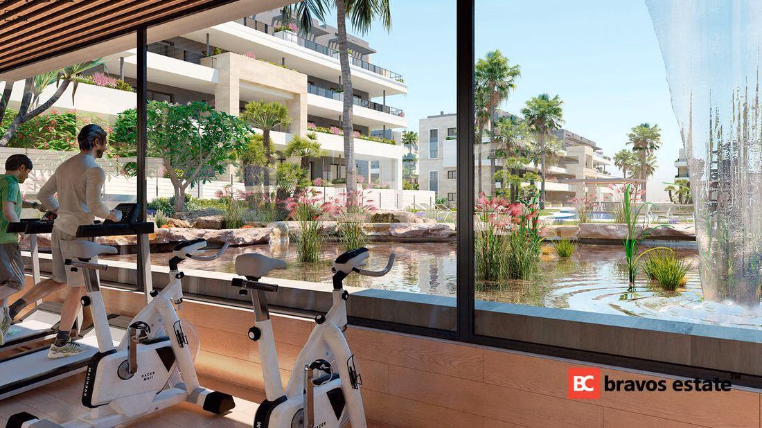 Beachside 3-Bedroom Apartment in La Zenia - 8