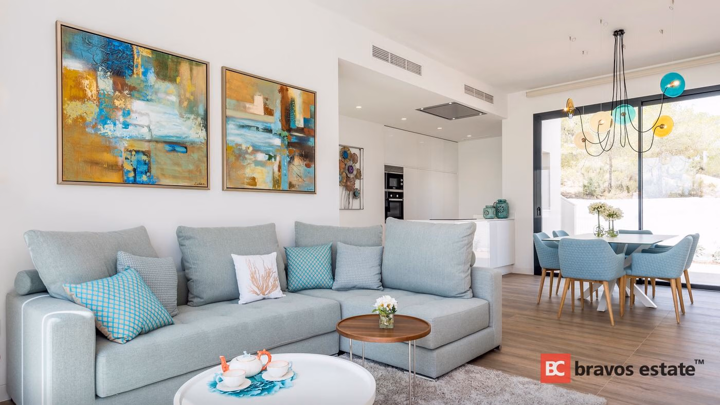 New Build 4-Bedroom Villa in Las Colinas · 245 m² - 6